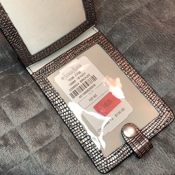 Neiman Marcus burnished silver/bronze snake luggage tag or ID holder. - Picture 2 of 4